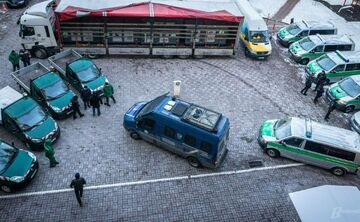Автомобілі показали у Києві під час передачі Фото: Олексій Самсонов