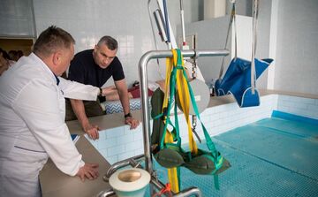 Віталій Кличко перевірив, як триває ремонт київського госпіталю ветеранів війни. Фото: КМДА