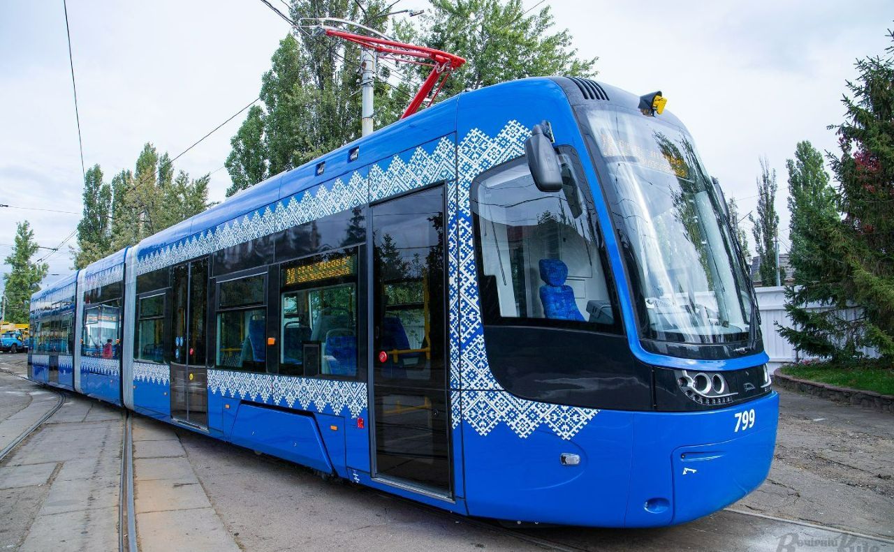 Салони сучасних трамваїв мають охолоджувальну систему