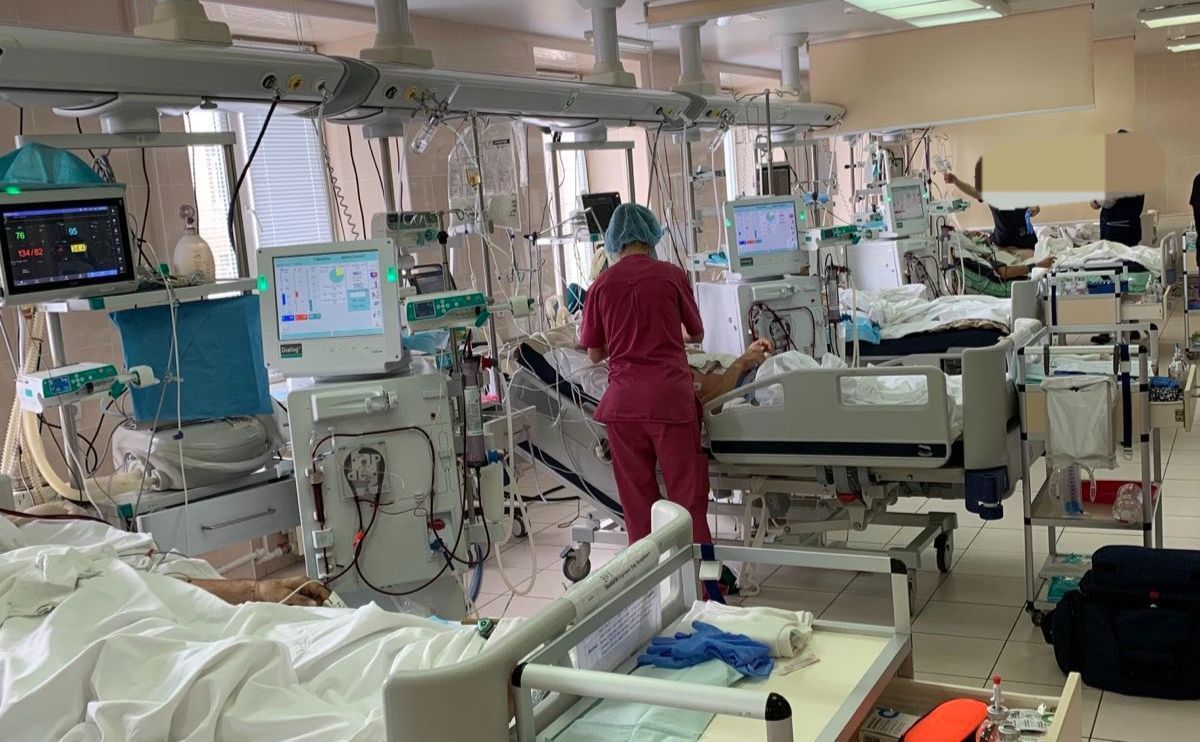 У реанімації Національного військово-медичного клінічного центру Головний військовий клінічний госпіталь. Фото: І.Солошенко/Facebook