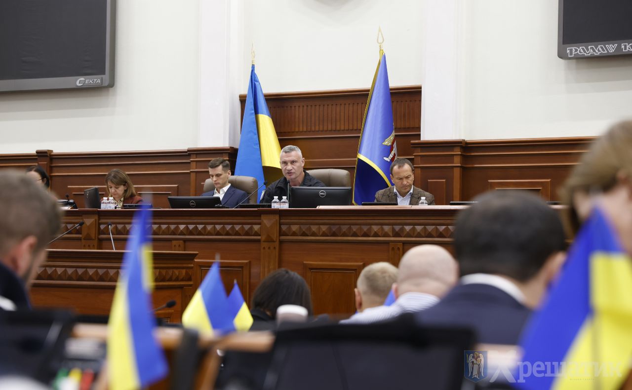 Під час засідання Київради 1 жовтна. Фото: Борис Корпусенко